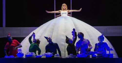 12_HEADER_Alice-in-Wonderland_Maas-theater-en-dans_©Phile-Deprez